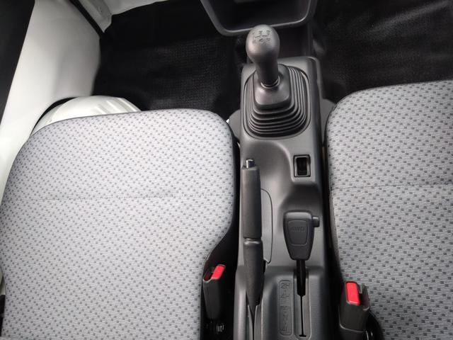 0904071A30251223W00117.jpg
