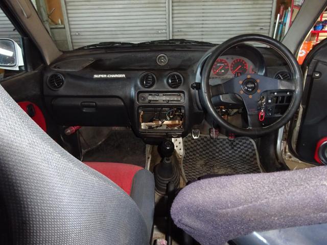 0403438A30260216W00111.jpg