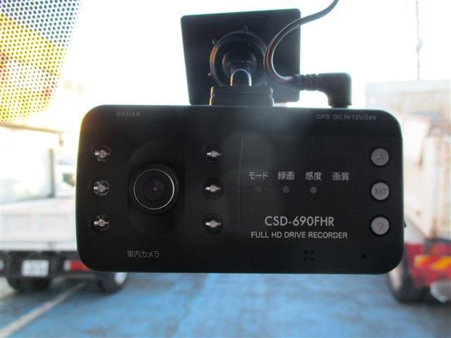 4aecbbfdc12ba12199ad1d16575f64c0.jpg