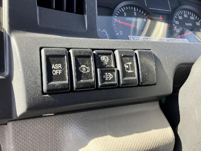 1998f21a959e70c9210b95b90571367f.jpg
