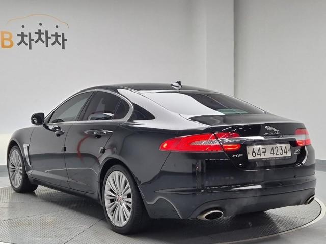 5111500245R2.jpg
