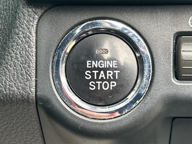 0902372A30250918W00209.jpg