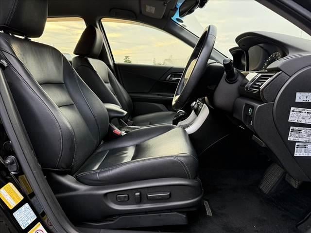 48ad8bed0e94bb12524cc11fb265a4a4.jpg