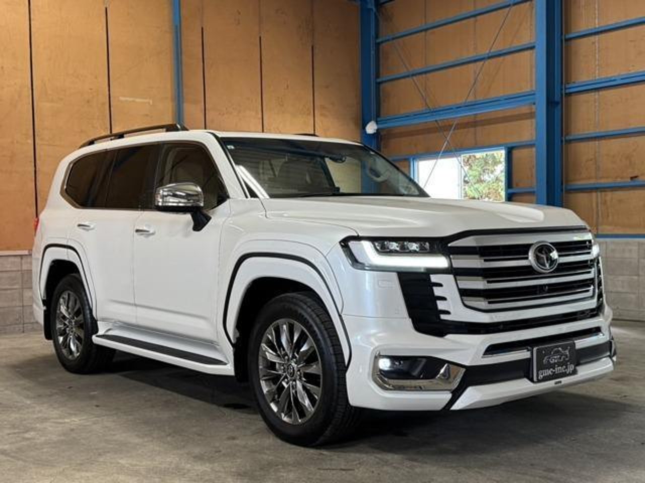 2023 Toyota Land Cruiser, photo 1 of 1