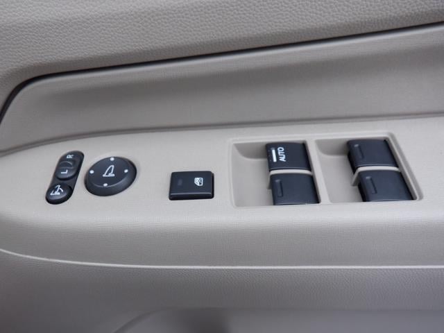 0900616A30250715W00216.jpg