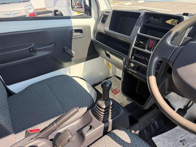 2f5a035e67e4a9adac3ba775cc218563.jpg
