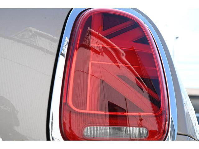 2d6ee82d7d8a24a4a5f27125cacc1bf9.jpg