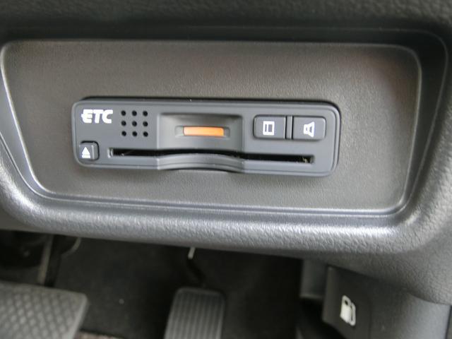 0550070A30250410W00109.jpg