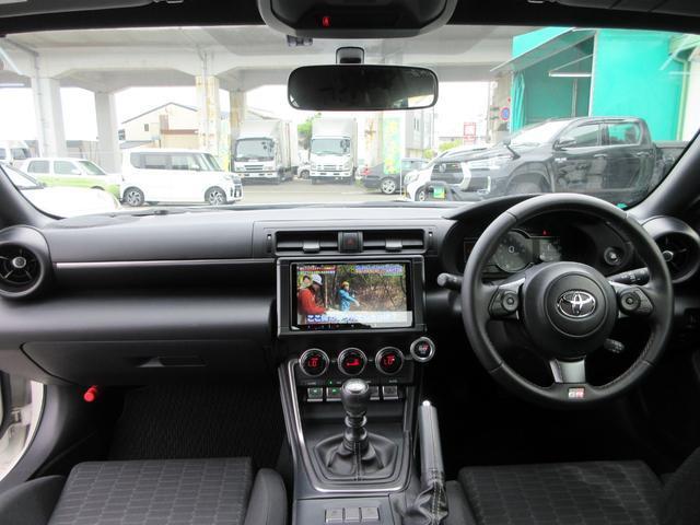 17732111_carP_l_9.jpg