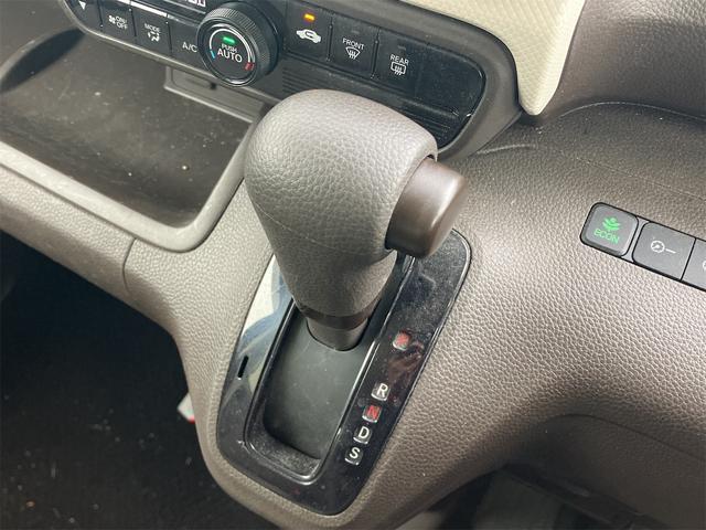 0840186A30250423W00106.jpg