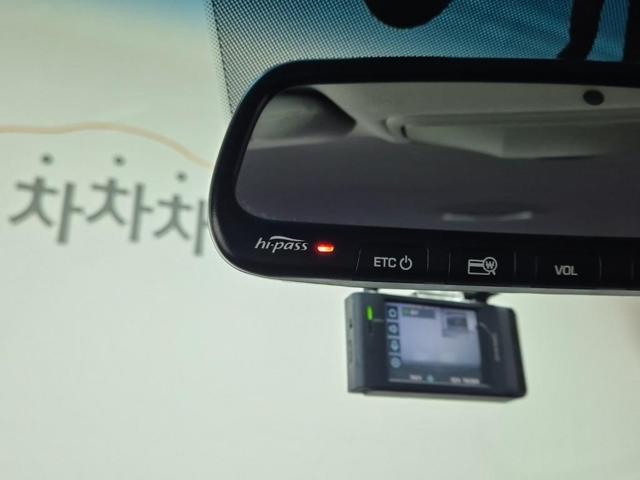 5101000119R16.jpg