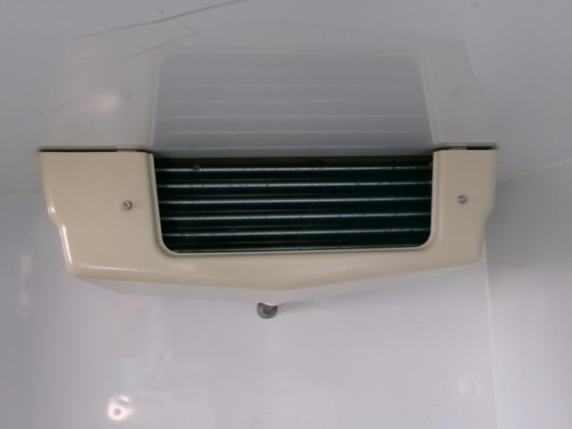 0740030A30250418W00107.jpg