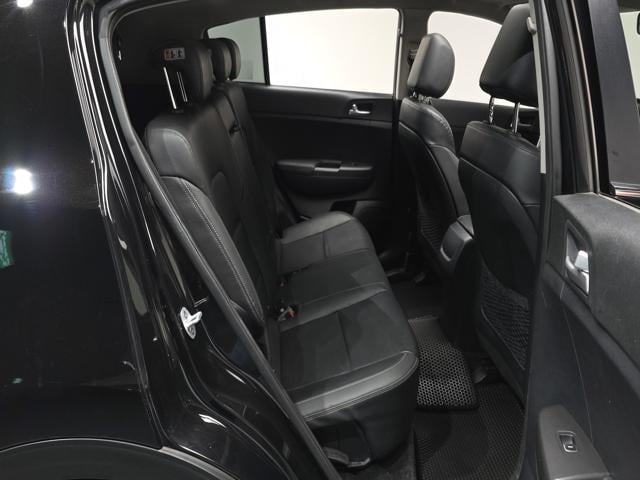 00a046e6cd805ae7edcd43a524251ce8.jpeg