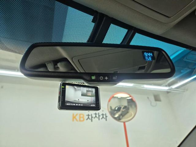 5101501610R17.jpg