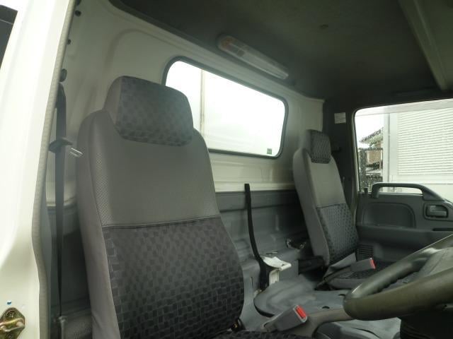 ecc98328617434bdf3d22029bd8f9043.jpg