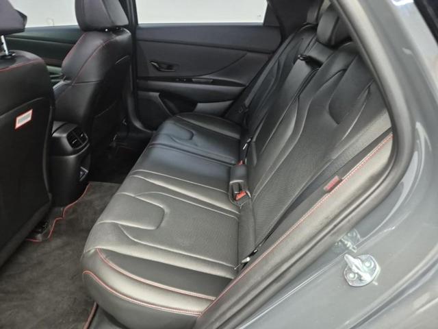 5111500872R12.jpg