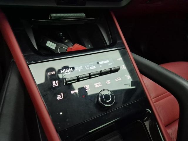 6011001856R17.jpg