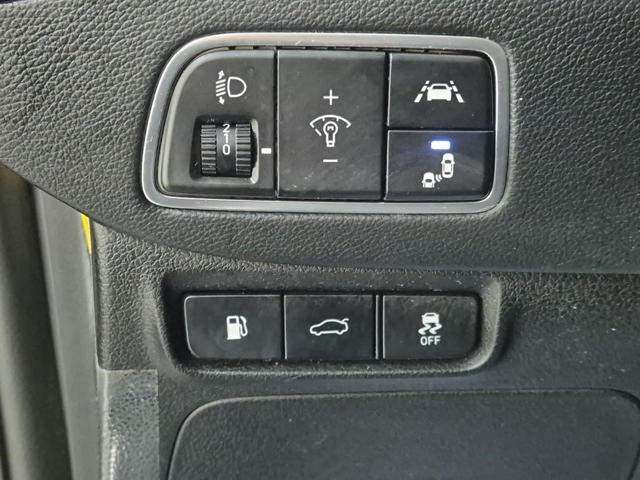 5121500538R18.jpg