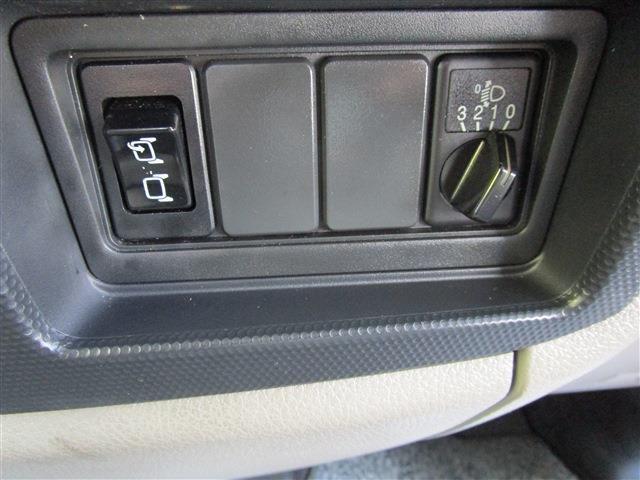 fbf2e822e3339cebf8ee02c124b10ce5.jpg