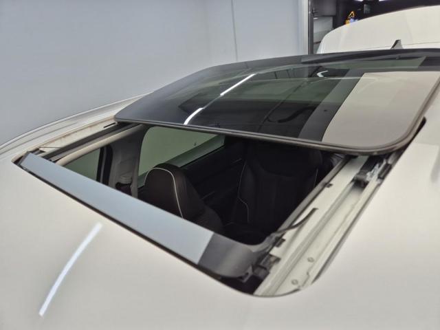 5121500244R13.jpg
