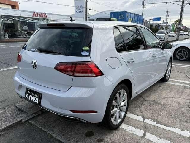 8ce7457d56775d5cb9d7e238ebc82480.jpg