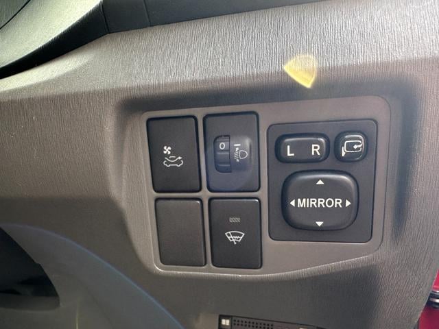 0402922A30250307W00116.jpg