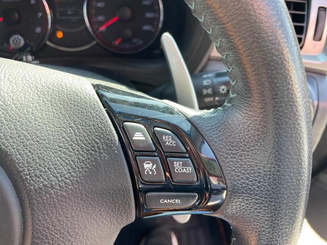 1000414A30260215W00111.jpg