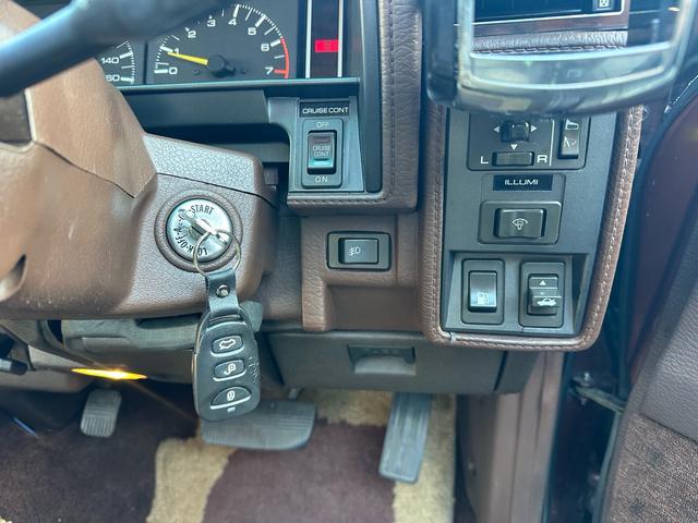 0910305A30260219W00109.jpg