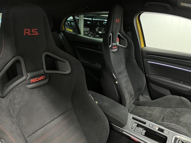 9731060A30260115W00107.jpg