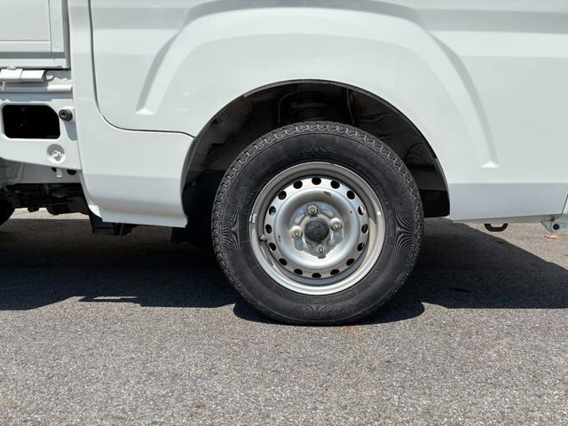 0700543A30250501W00114.jpg
