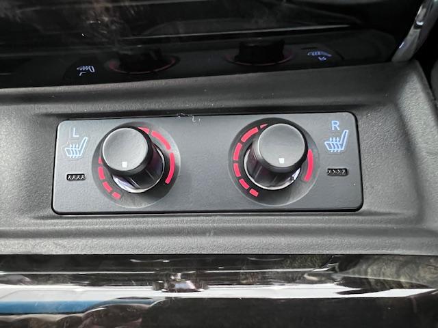 0701563A30250427W00218.jpg