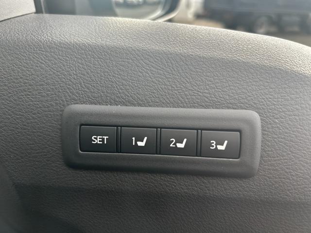 0500312A30260109W00317.jpg