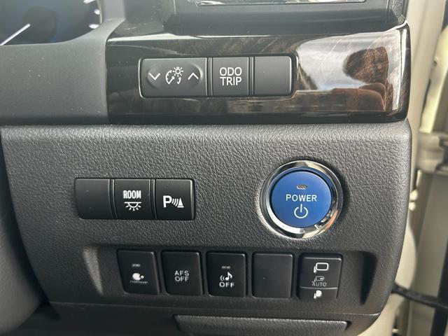0500312A30260109W00319.jpg