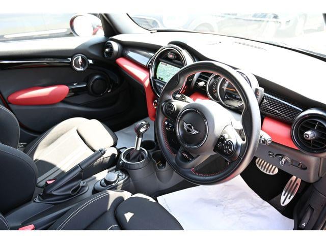 1f8efe5c40258ab5d00acc95aed6a62e.jpg