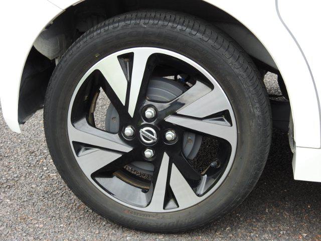 a0bbfd56de3f8ab7b1f325f4b2e5455c.jpg