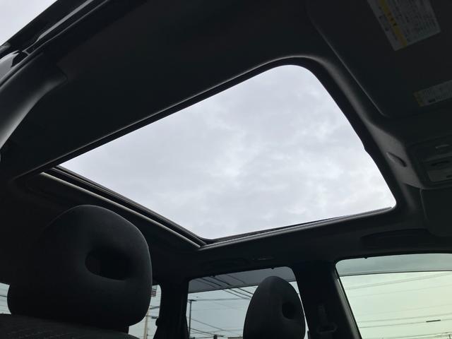 0303725A30251018W00202.jpg