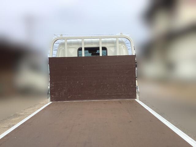 85900_13.jpg