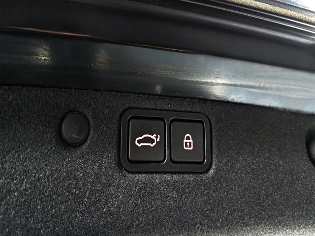 8072824d77ba469abb63dca6d5e14e5e.jpeg