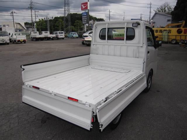 e11b1d075b849dbda0cb2d989d68162b.jpg