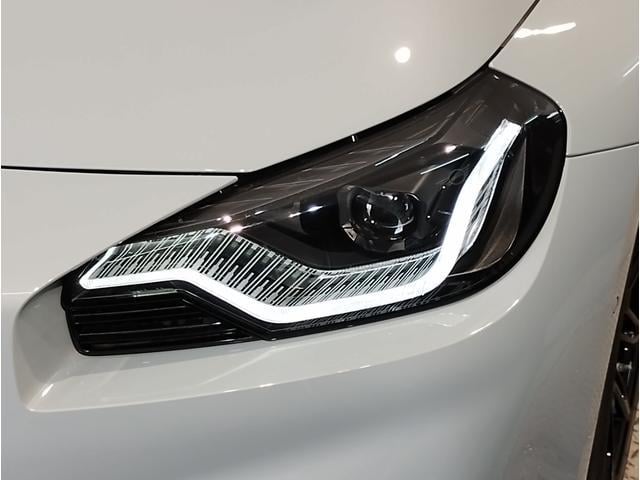 9730600A30250926W00414.jpg