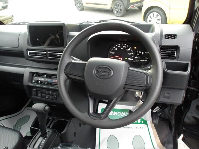 0540095A30251020W00207.jpg