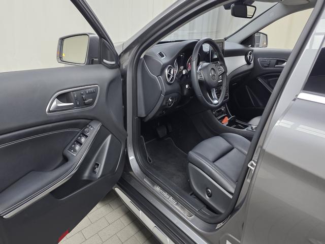 38204f4933ad95a16bafcdf9f1824db0.jpeg