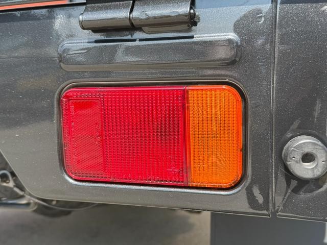0801923A20250927W00111.jpg