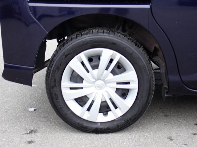 22805018_carP_l_20.jpg