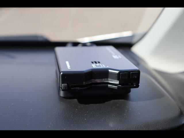 840bb88408ec15ecc8a0eb6bd5680b6c.jpg