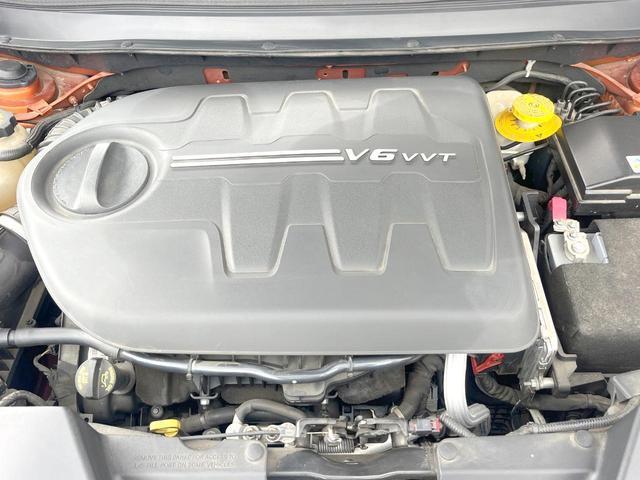 23033560_carP_l_18.jpg