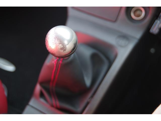 0910006A30260316W00219.jpg