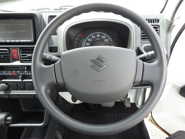 0704331A30250710W00116.jpg