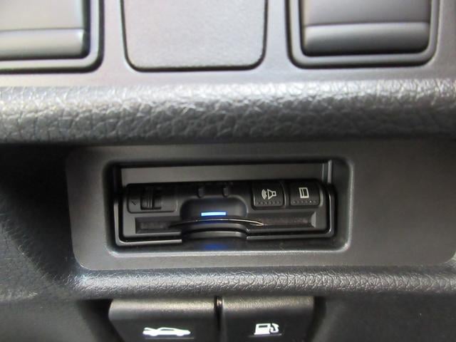 0541410A30250916W00111.jpg
