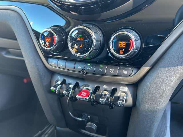 e84e9118bef94efb580aefac5bbcc1d1.jpg